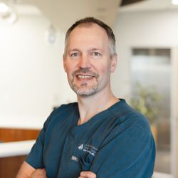 Dr Eric Nordstrom DDS MD FACS